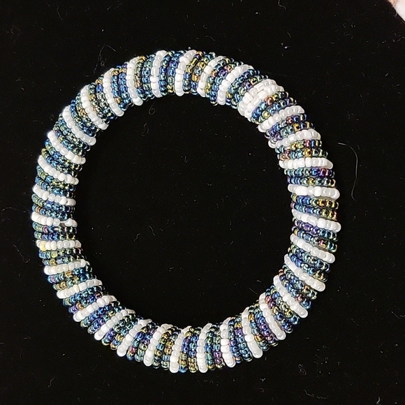 Vintage beaded bracelet - Picture 3 of 3